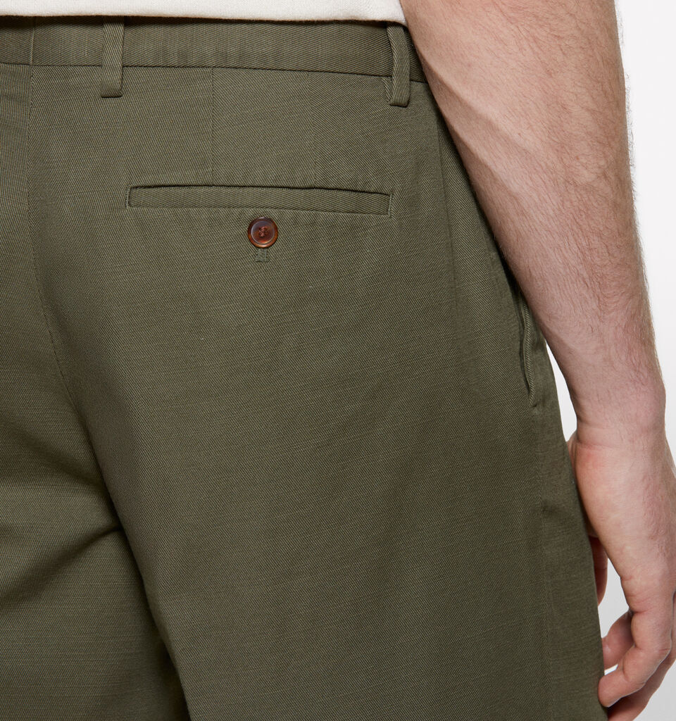Bermuda regular fit verde militare - pantaloni shorts da uomo - Verde Militare | Sisley image number 5